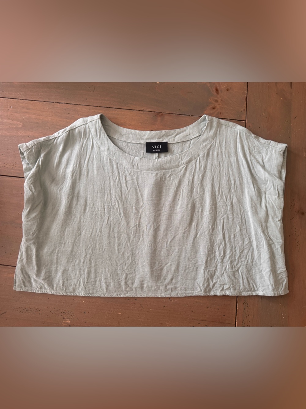 Vici Short-Sleeve Crop Tee in Light Sage